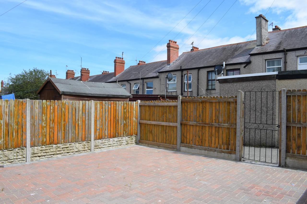 Near Sea House Stay Bangor  Exterior photo
